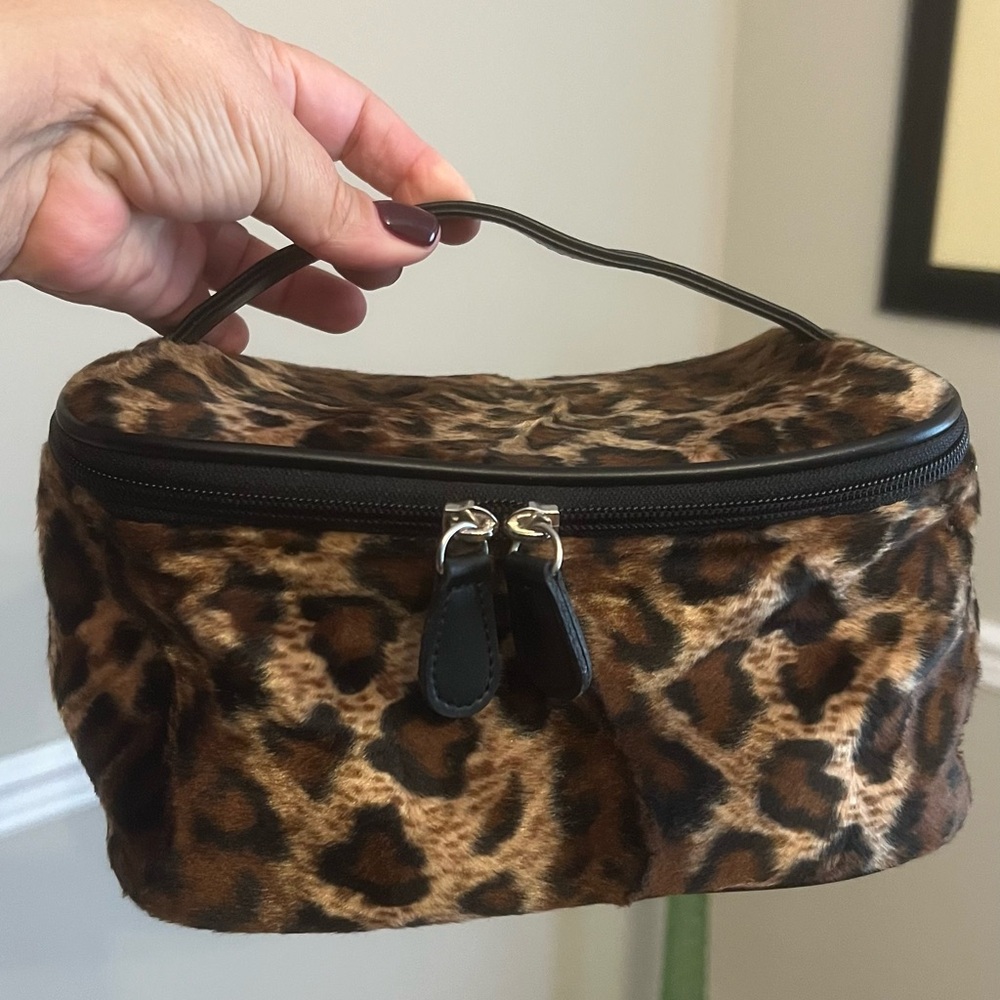 Leopard Print Women's Bag - Picture 4 of 10